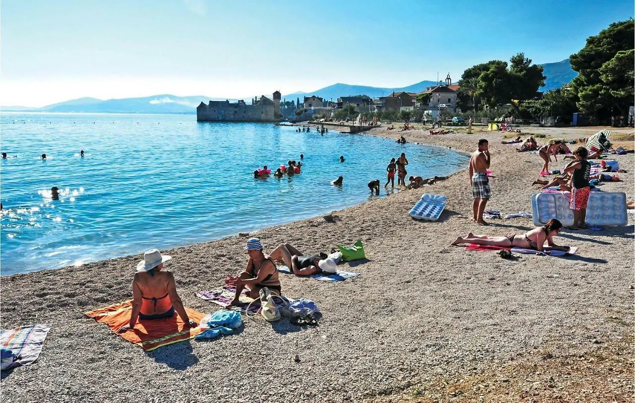 Apartman Balancana Kastela 0*,